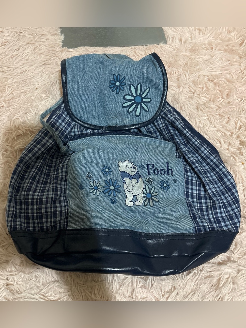 Vintage Winnie the Pooh 90s bag